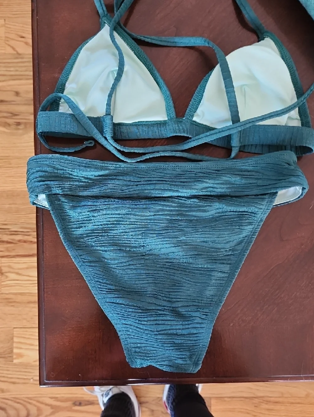Cupshe Green Ribbed Triangle Bikini Set - Picture 3 of 8